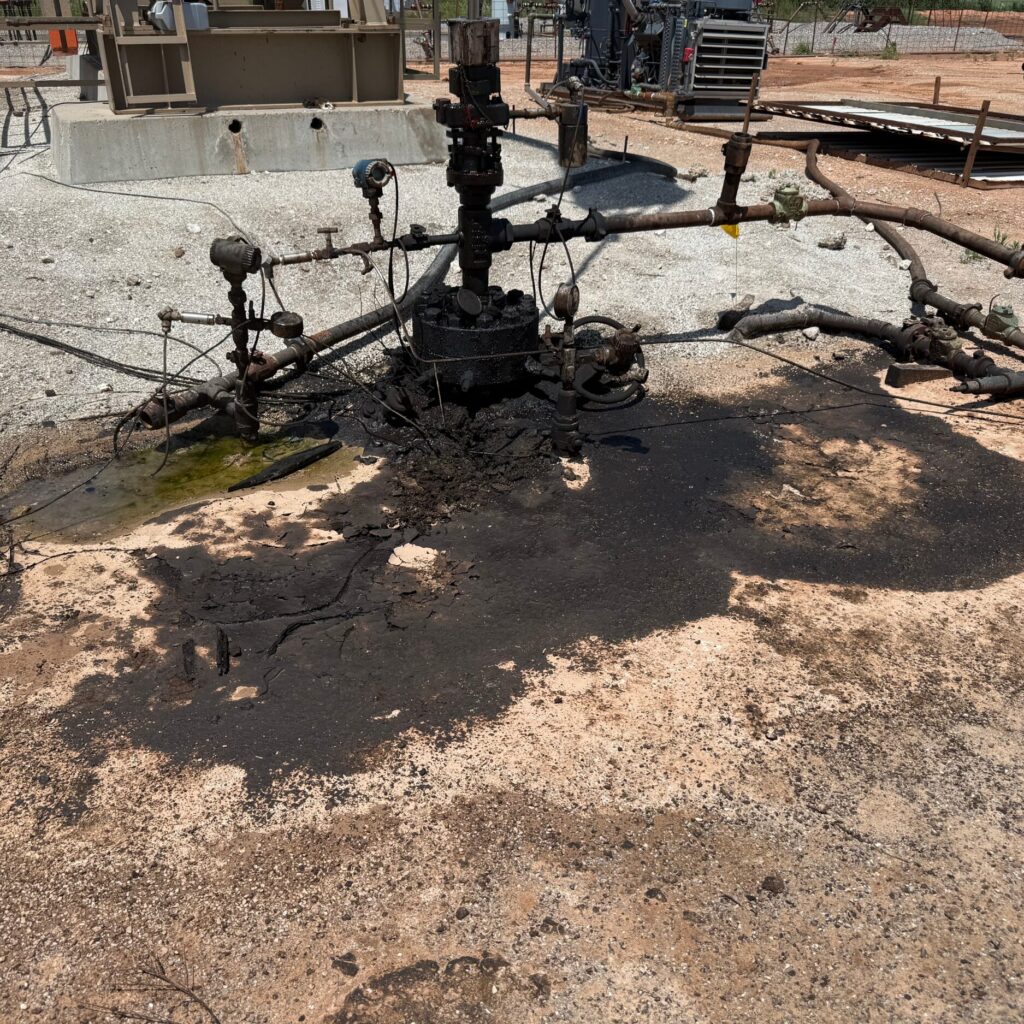 Oil Spill Cleanup, Oil Spill Removal, Well Maintenance, Well Site Cleanup, Soil Remediation, Well Remediation, OSRO, Oil Spill Removal Organization, Spill Response, Oil Spill Response, Well Services, Well Site Service, Oil Well Clean Up, Oil Well Remediation